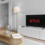 Apartmán Le - Quiet - Parking - Hypercenter - Ac *
