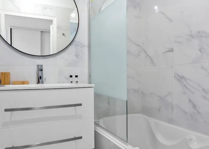 Apartman Le - Quiet - Parking - Hypercenter - Ac *