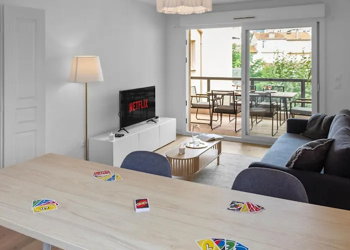 Le - Quiet - Parking - Hypercenter - Ac Apartman